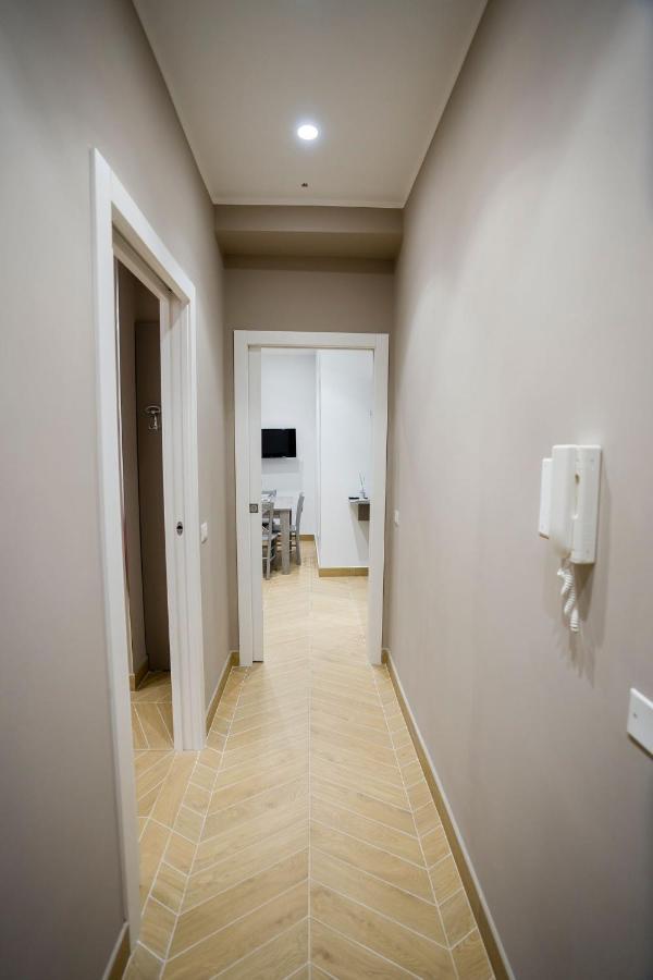 Casa Fedele Napoli Apartment ภายนอก รูปภาพ